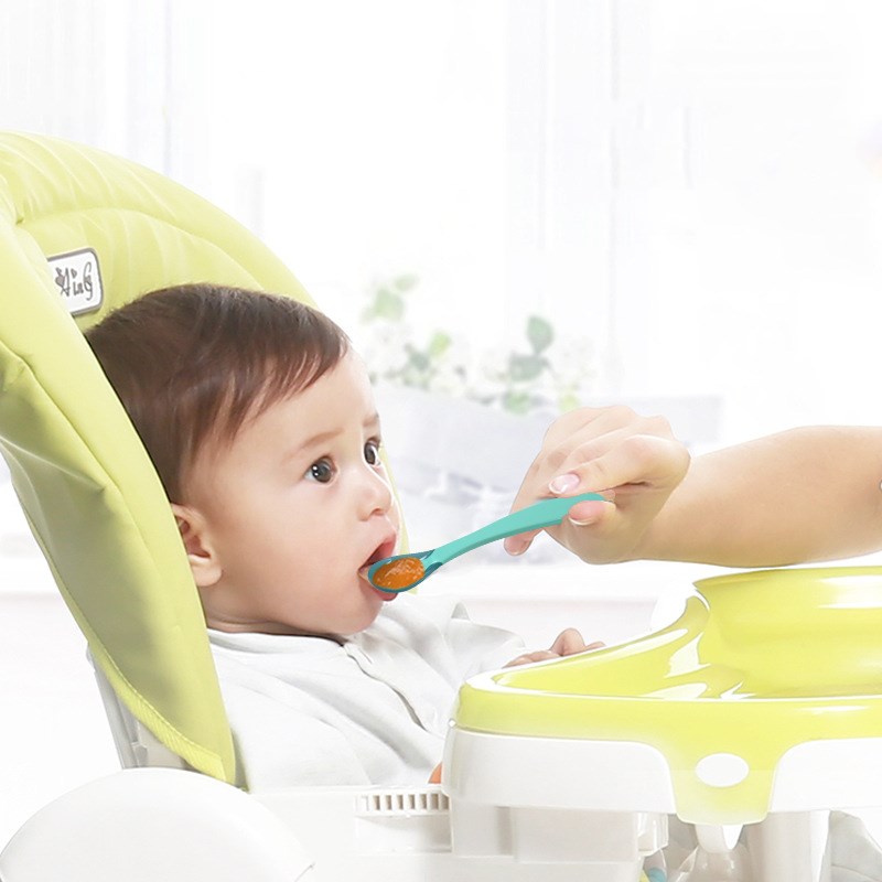 Safe Baby Feeding Spoon with Anti-Scalding Protection