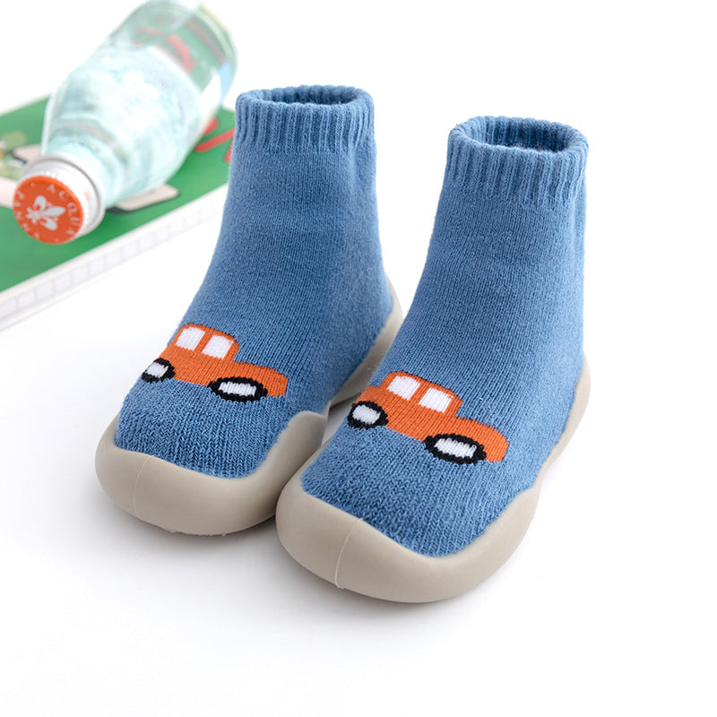 Baby socks and shoes